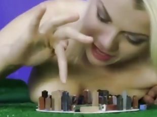 Giantess Darenzia